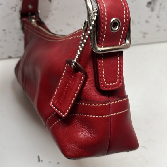Coach 8A64 Hampton Mini Baguette Vintage Handbag Red Leather - Picture 3 of 10